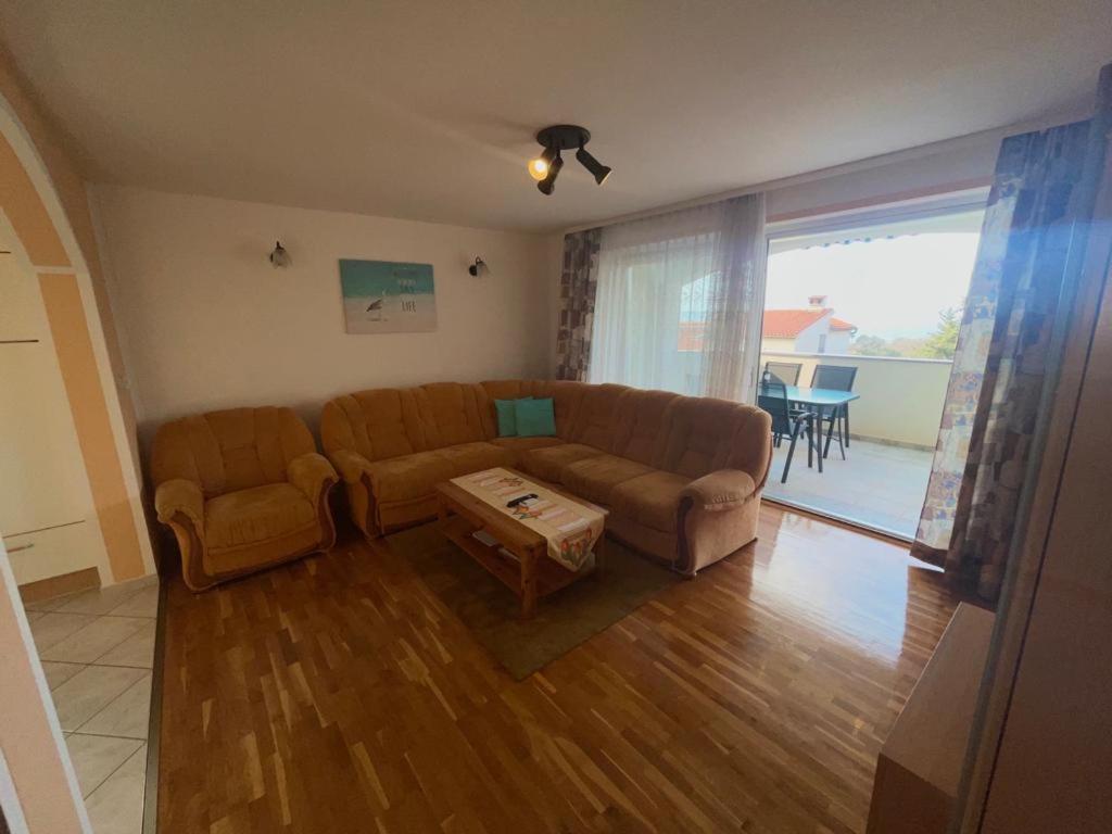 Apartmani Krajnovic Fažana Esterno foto
