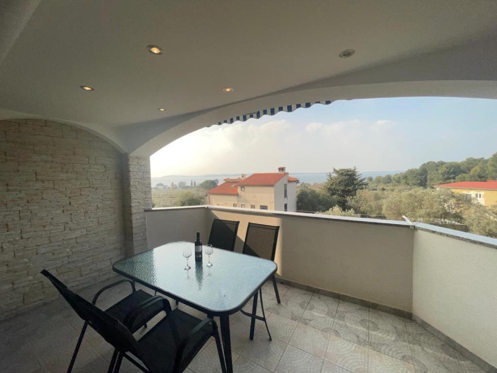Apartmani Krajnovic Fažana Esterno foto