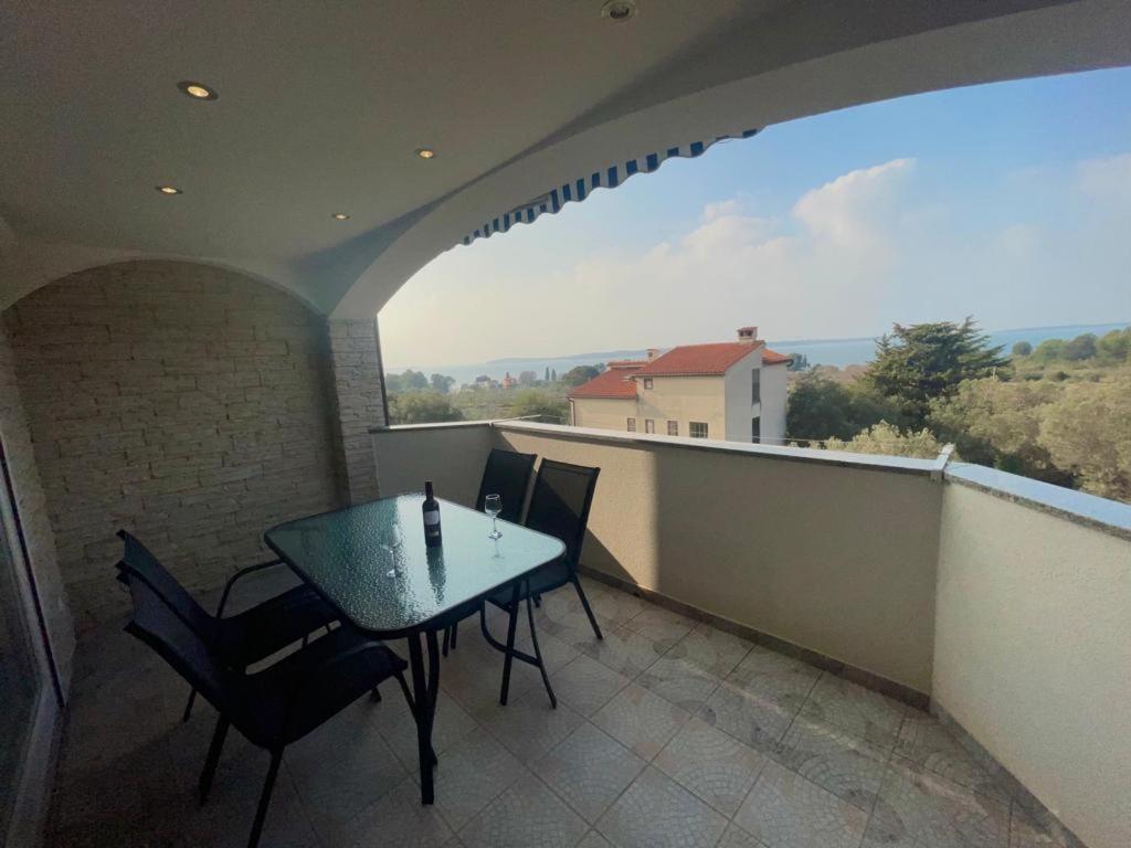 Apartmani Krajnovic Fažana Esterno foto