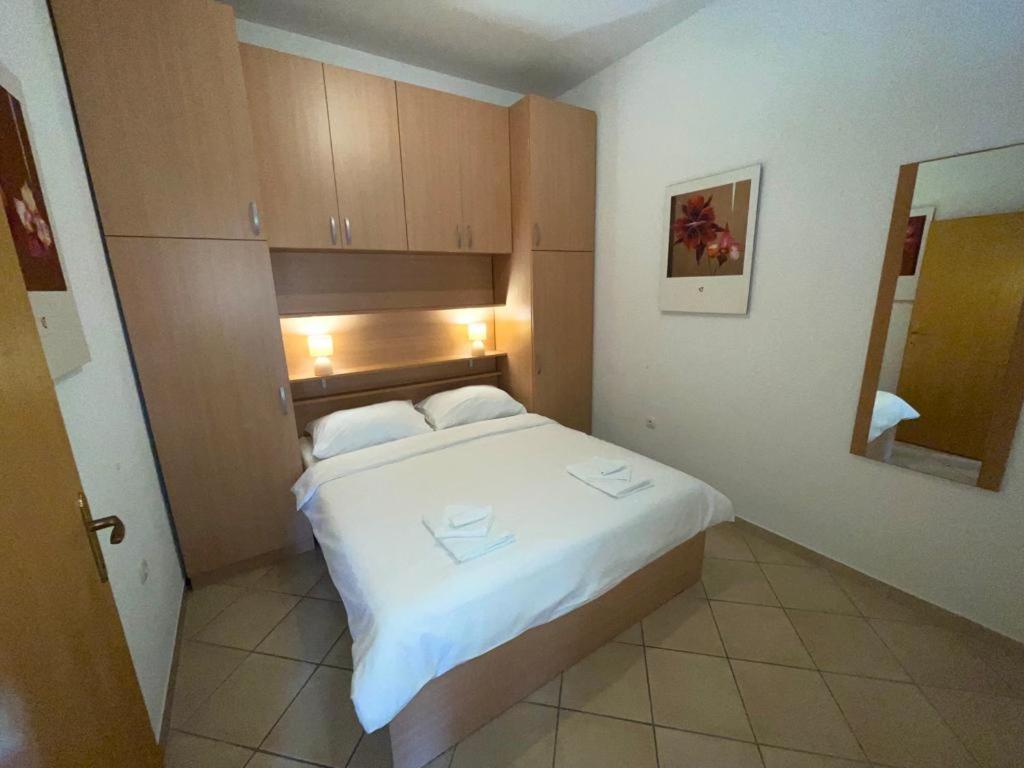 Apartmani Krajnovic Fažana Esterno foto