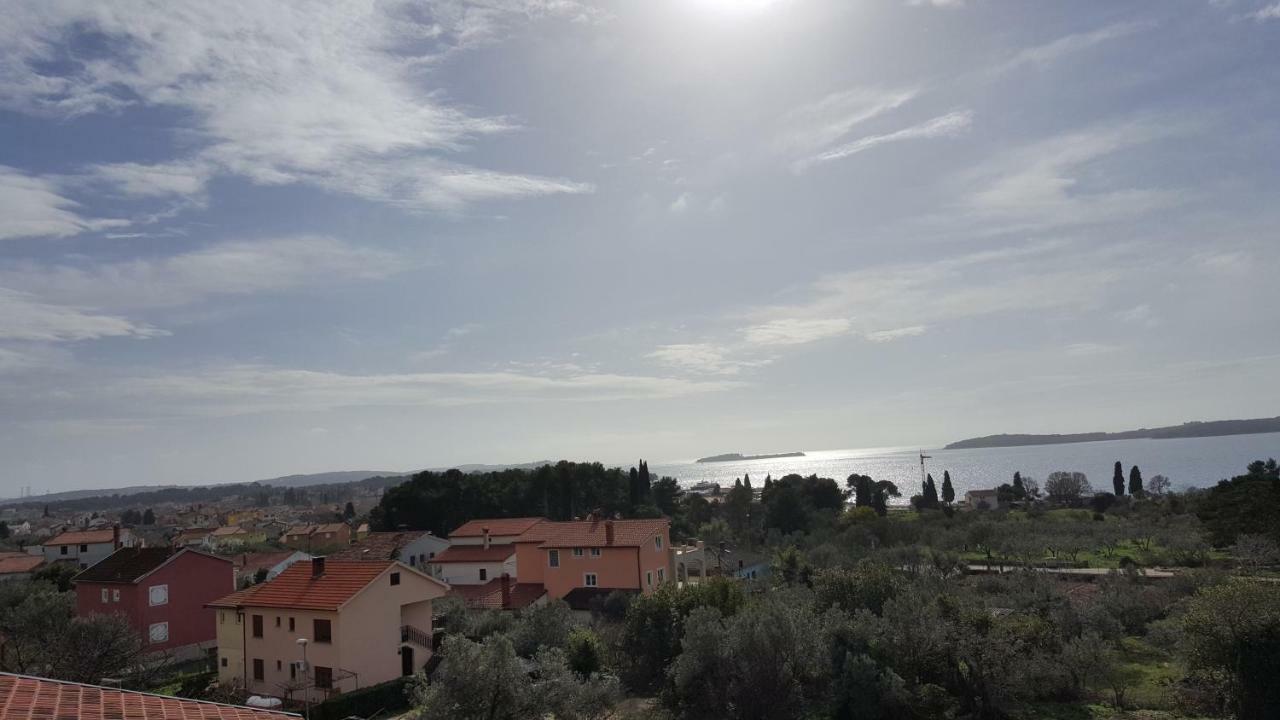 Apartmani Krajnovic Fažana Esterno foto