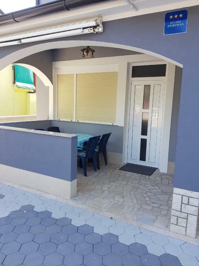 Apartmani Krajnovic Fažana Esterno foto